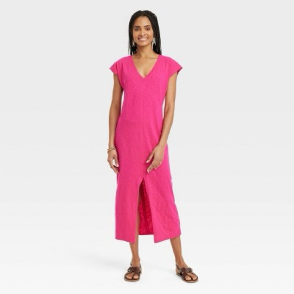 Universal Thread Fuchsia V-Neck dress
